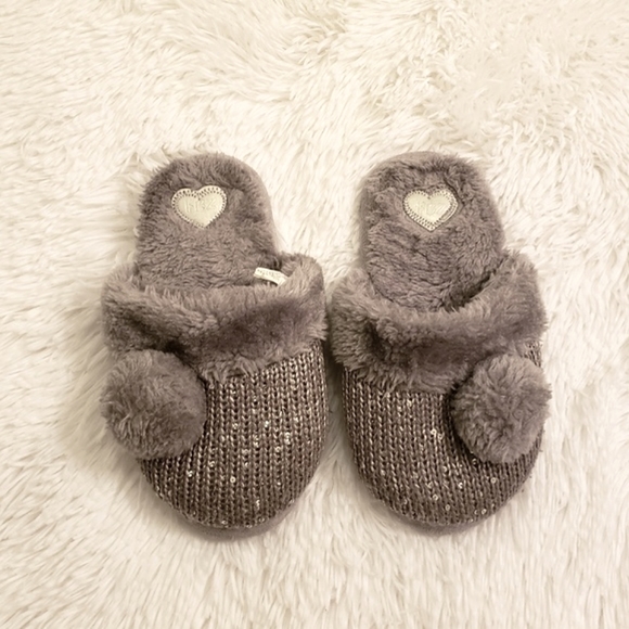 Other - Faux Fur Slippers 3/$10